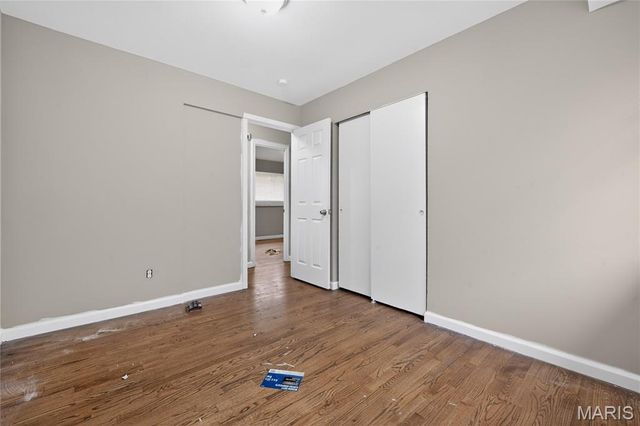 1055 Jackson Lane, St Louis, MO 63031