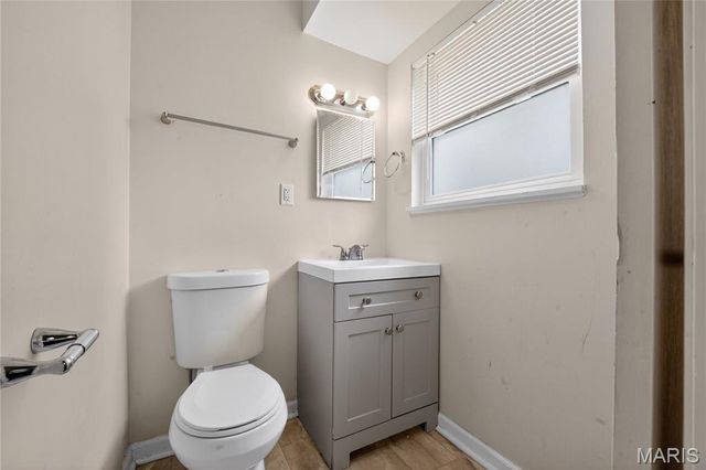 1055 Jackson Lane, St Louis, MO 63031