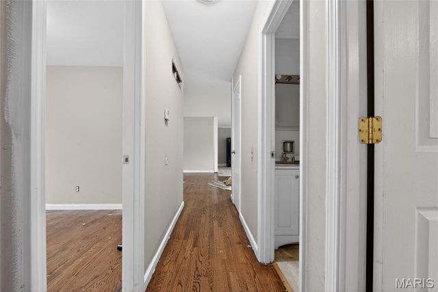 1055 Jackson Lane, St Louis, MO 63031