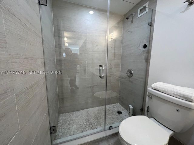 5601 Collins Ave 412A, Miami Beach, FL 33140