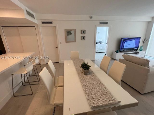 5601 Collins Ave 412A, Miami Beach, FL 33140