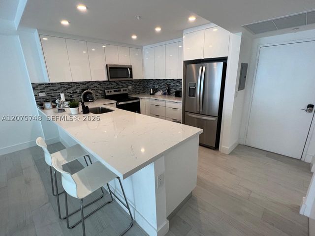 5601 Collins Ave 412A, Miami Beach, FL 33140