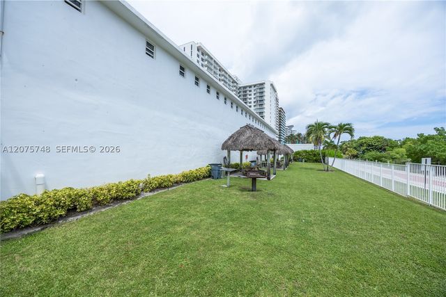 5601 Collins Ave 412A, Miami Beach, FL 33140