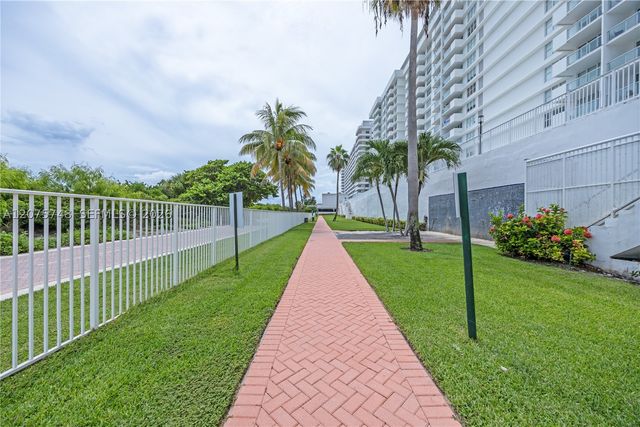 5601 Collins Ave 412A, Miami Beach, FL 33140