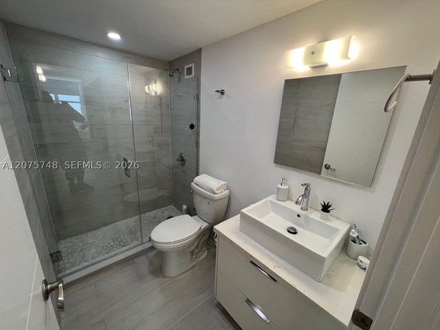5601 Collins Ave 412A, Miami Beach, FL 33140
