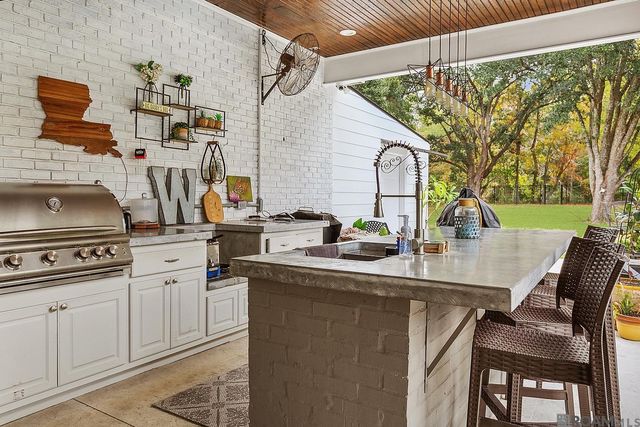 6142 Stratford Ave, Baton Rouge, LA 70808