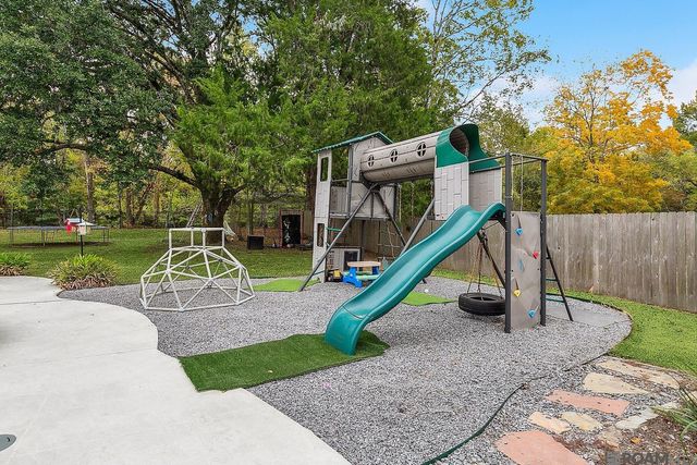 6142 Stratford Ave, Baton Rouge, LA 70808