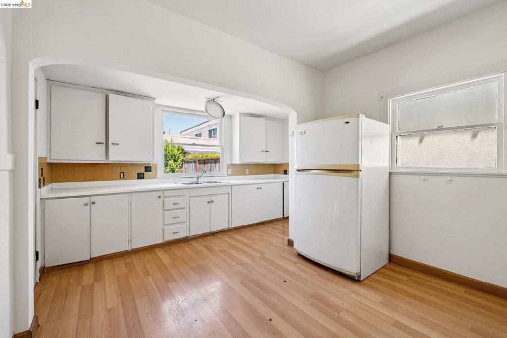 Image 16 of property listing at 1129 Marin Ave, Albany, CA 94706