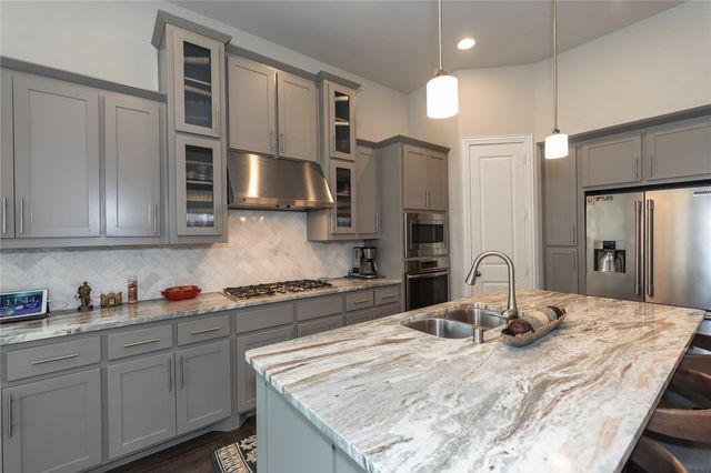 2929 Telford, The Colony, TX 75056