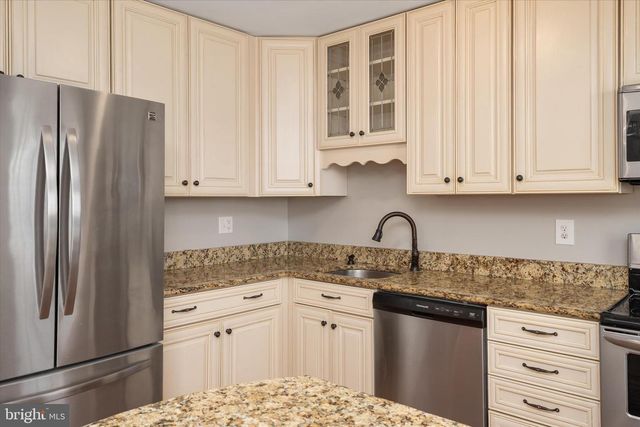 1027 CUTLER HARBOUR, Pasadena, MD 21122