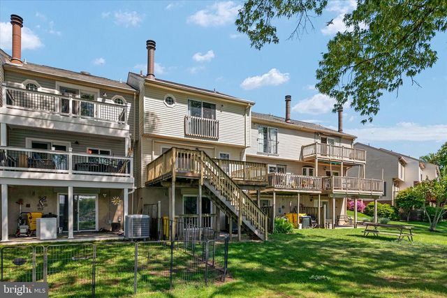 1027 CUTLER HARBOUR, Pasadena, MD 21122
