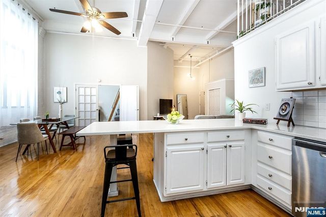 350 Scotland Road 106, Orange, NJ 07050