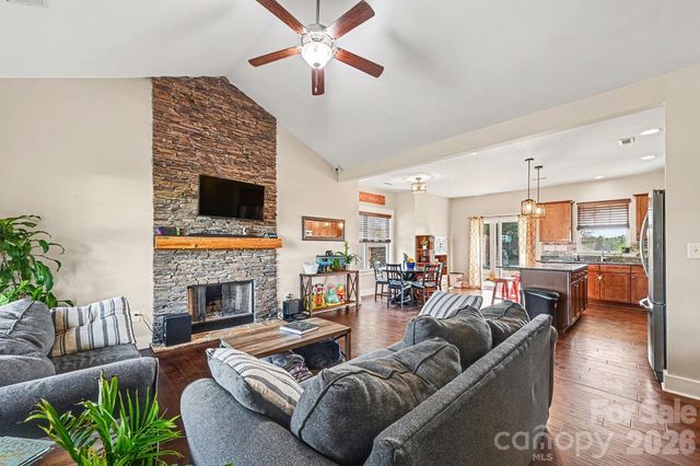 5315 Mcconnells Highway, Mcconnells, SC 29726