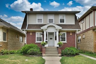 6727 N Oketo Avenue, Chicago, IL 60631