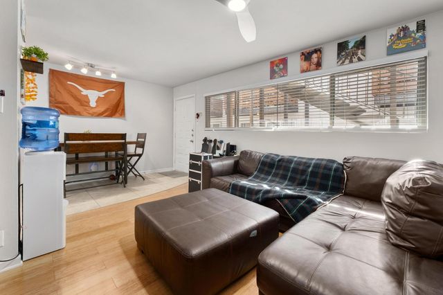 2404 Longview ST 105, Austin, TX 78705