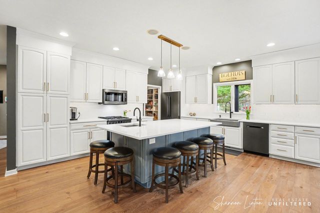 17914 Shallow Springs Court, Spring Lake, MI 49456