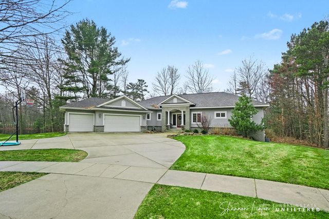 17914 Shallow Springs Court, Spring Lake, MI 49456