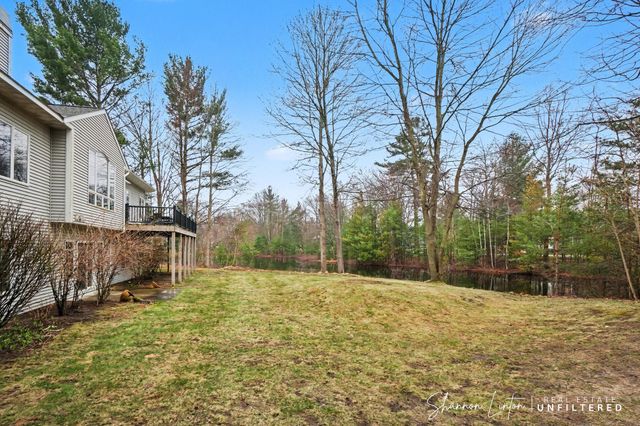 17914 Shallow Springs Court, Spring Lake, MI 49456