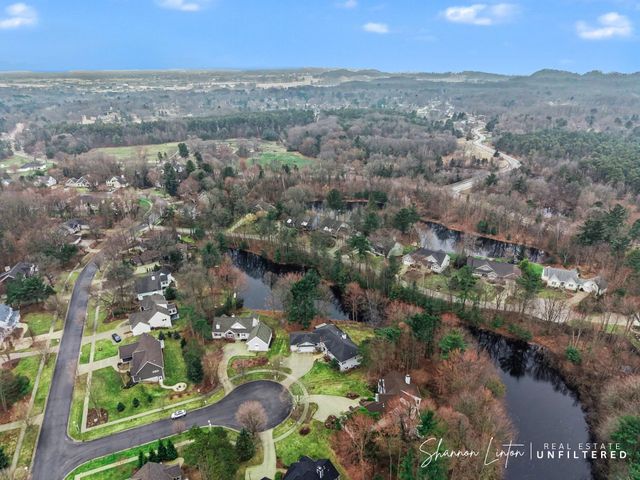 17914 Shallow Springs Court, Spring Lake, MI 49456