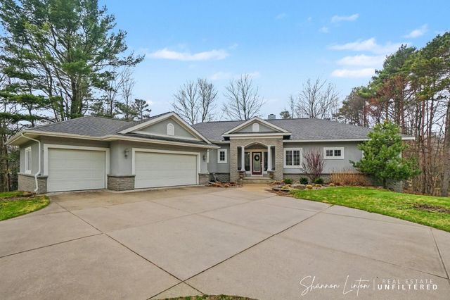 17914 Shallow Springs Court, Spring Lake, MI 49456