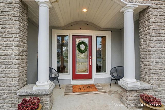 17914 Shallow Springs Court, Spring Lake, MI 49456