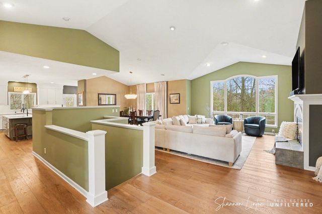 17914 Shallow Springs Court, Spring Lake, MI 49456