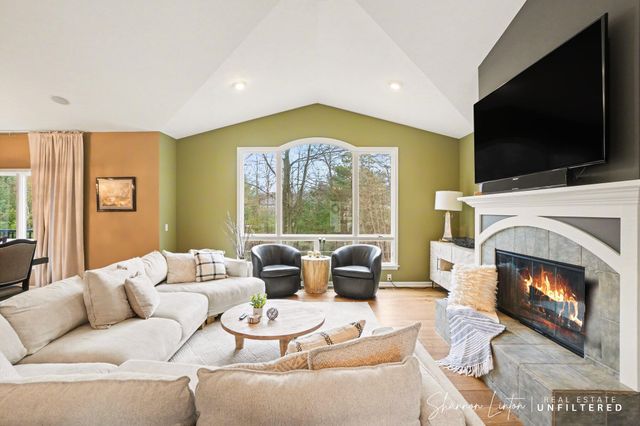 17914 Shallow Springs Court, Spring Lake, MI 49456