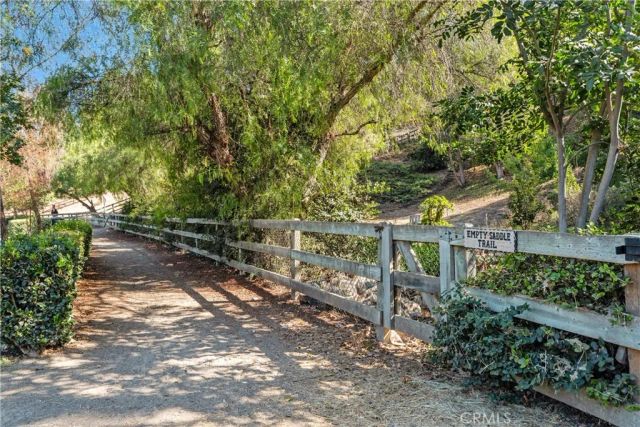 25901 Nellie Gail, Laguna Hills, CA 92653