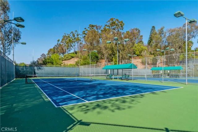 25901 Nellie Gail, Laguna Hills, CA 92653