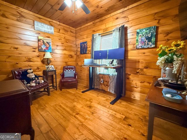 186 Holly Lane, Cleveland, GA 30528