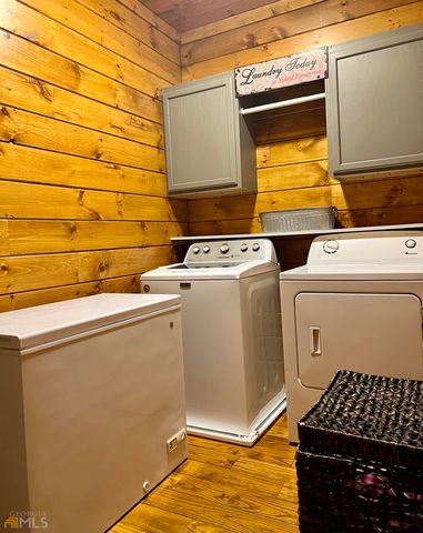 186 Holly Lane, Cleveland, GA 30528