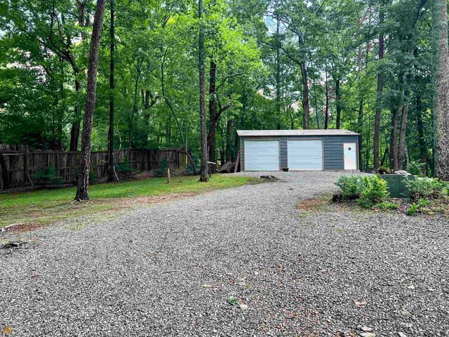 186 Holly Lane, Cleveland, GA 30528