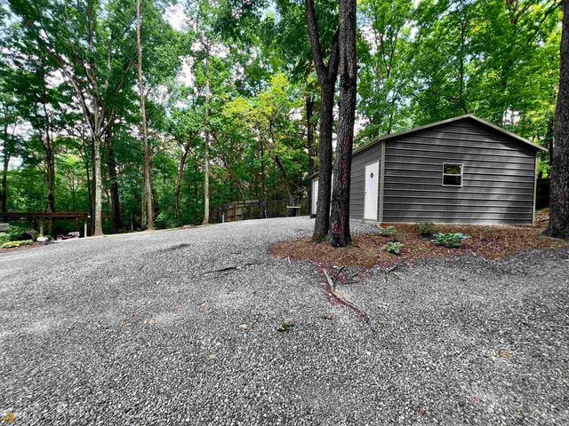 186 Holly Lane, Cleveland, GA 30528
