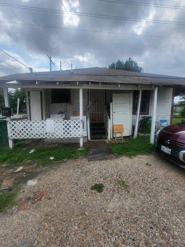 332 Pennsylvania Street, Houston, TX 77029