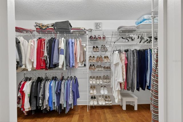 100 S TREMAIN STREET F1, Mount Dora, FL 32757