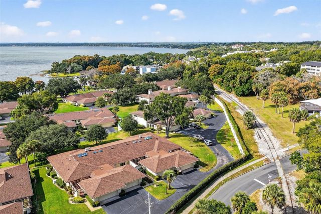 100 S TREMAIN STREET F1, Mount Dora, FL 32757