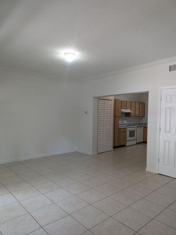 114 Cedar St 2, St Augustine, FL 32084