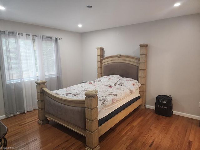 120 Oak Summit Road, Winston-salem, NC 27105