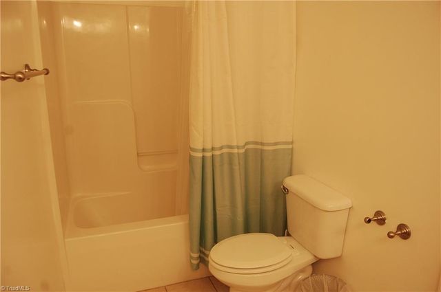 120 Oak Summit Road, Winston-salem, NC 27105