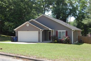 120 Oak Summit Road, Winston-salem, NC 27105