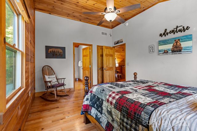55 Kirkland Mountain Lane, Bryson City, NC 28713