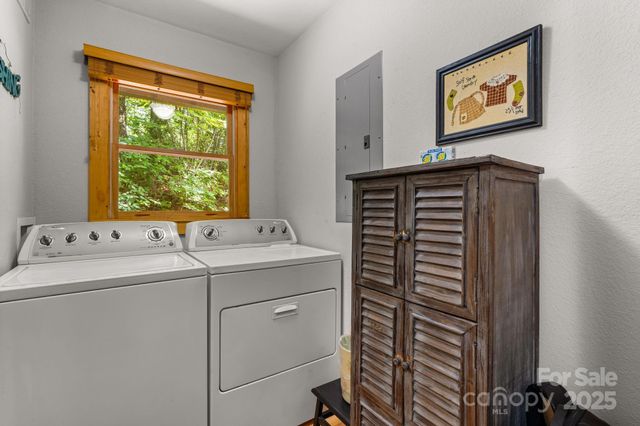 55 Kirkland Mountain Lane, Bryson City, NC 28713