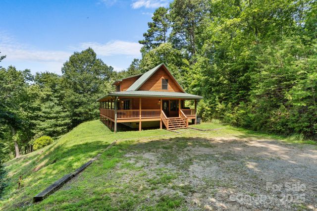 55 Kirkland Mountain Lane, Bryson City, NC 28713