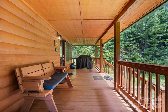 55 Kirkland Mountain Lane, Bryson City, NC 28713
