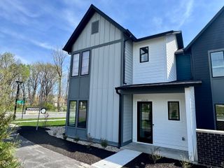 16518 Deerpath Way, Westfield, IN 46074