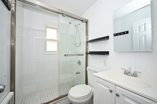 137-10 64th Road, Flushing, NY 11367
