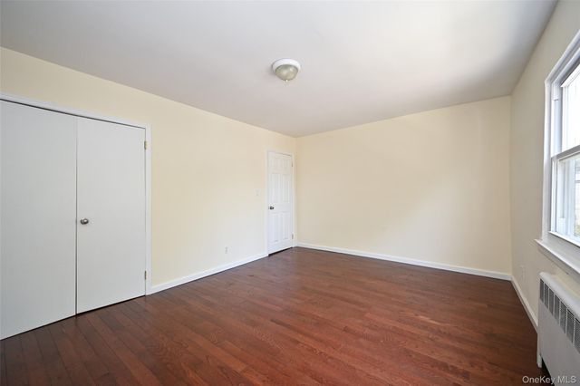 137-10 64th Road, Flushing, NY 11367