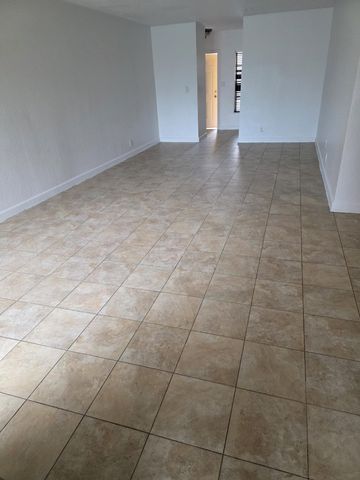 3941 NW 30TH Terrace NW 2, Lauderdale Lakes, FL 33309