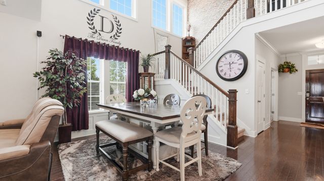 1551 Drakes Creek Rd, Hendersonville, TN 37075
