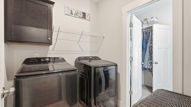 1551 Drakes Creek Rd, Hendersonville, TN 37075